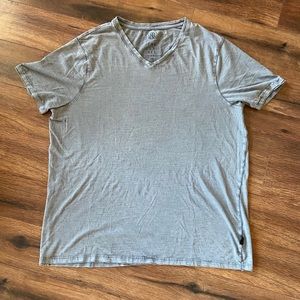 Women’s Rock & Republic The Iconic Tee Size 2XL